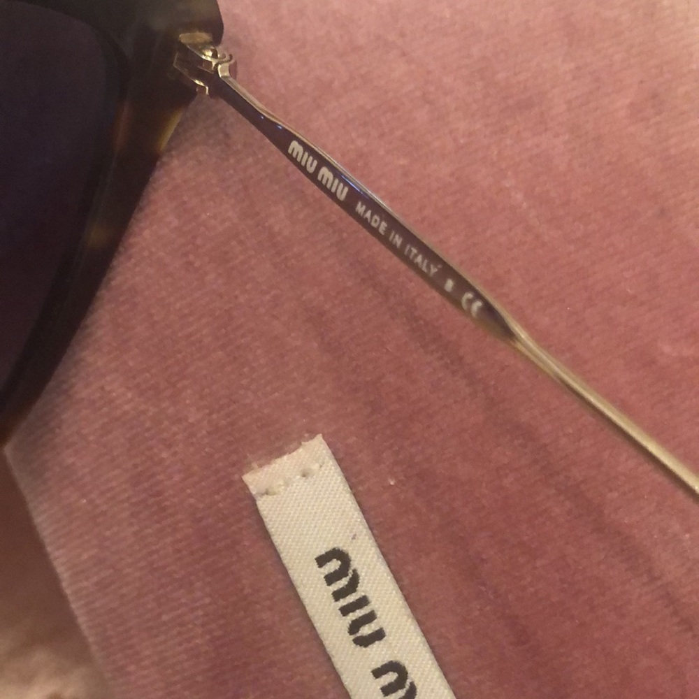 MUU MIU Cat Eye Sunglasses - Picture 4 of 6